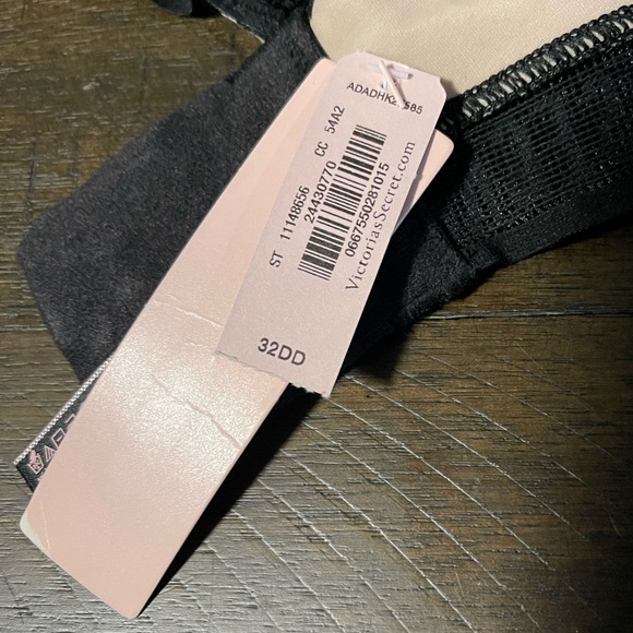 NWT VS VERY SEXY PUSH UP BRA - Picture 7 of 7